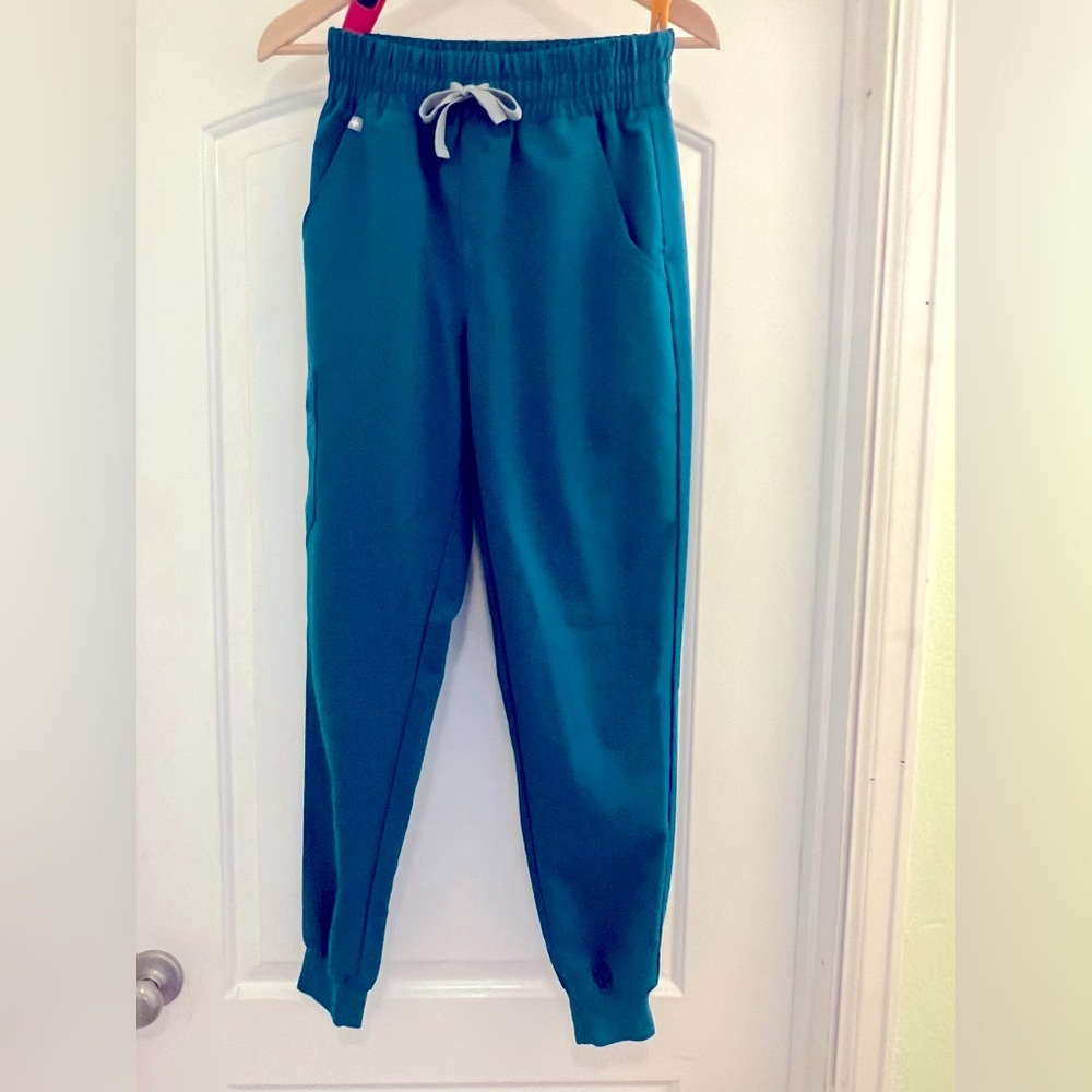 Figs high waisted Zamora joggers size small pacific blue